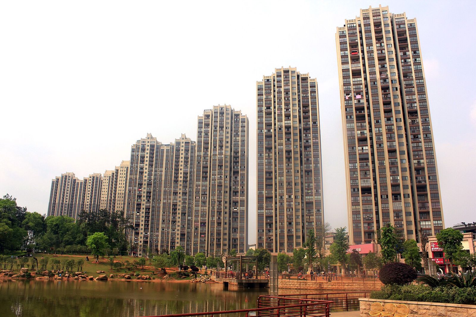 Apartment towers beside a lake in Xinyu