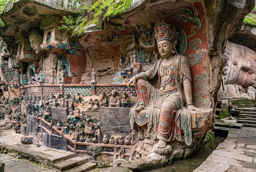 Purple Bamboo Guanyin carving in Pilu Cave